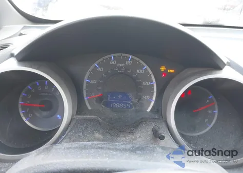 2010 Honda Fit Sport z USA, uszkodzony, nr VIN JHMGE8H68AC010362